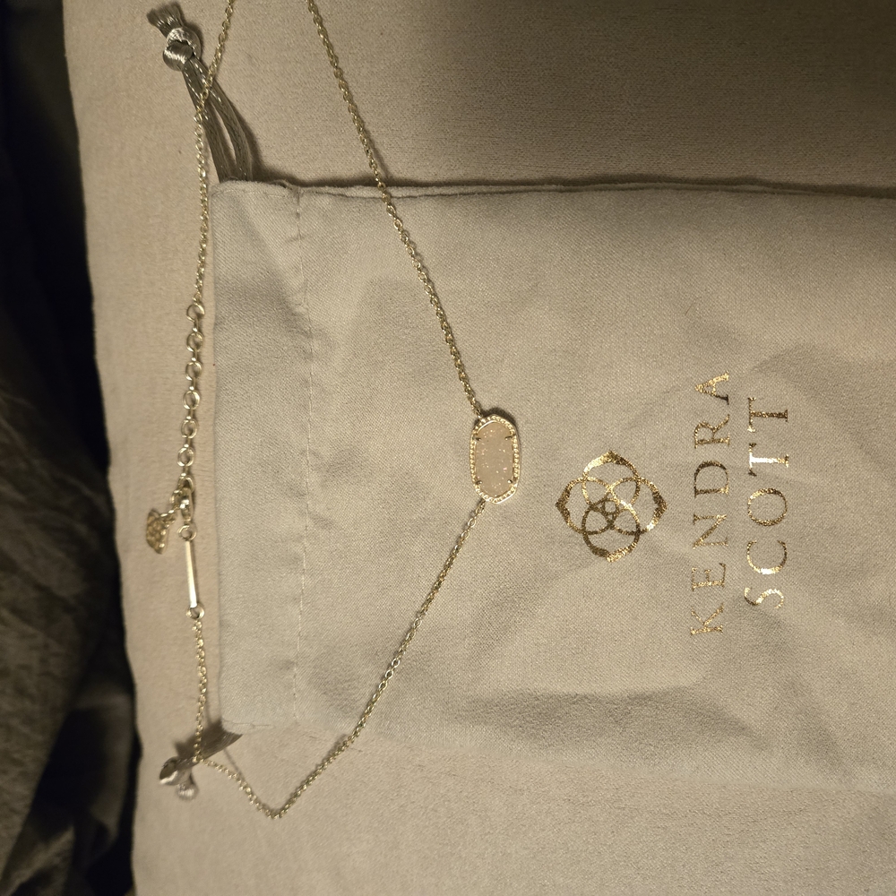 Kendra Scott Gold and Cream Necklace with Minimalist Design